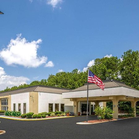 Baymont By Wyndham Columbus Ga Hotel Eksteriør billede