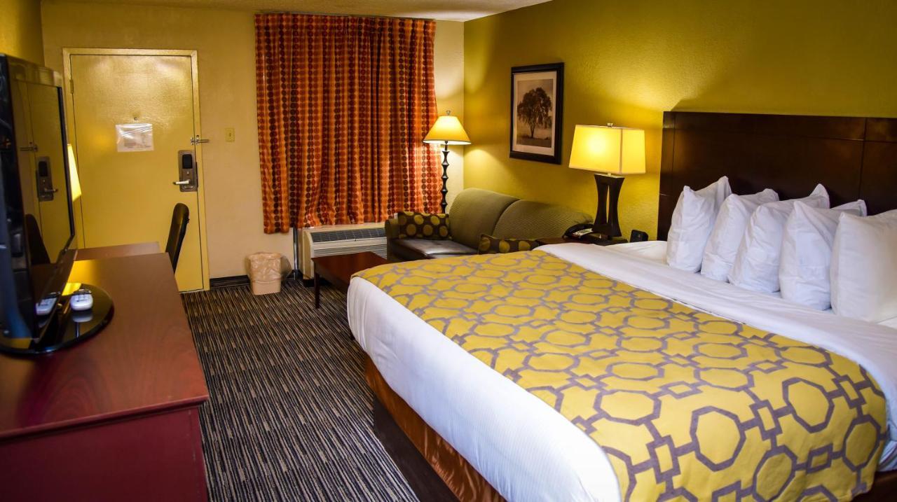 Baymont By Wyndham Columbus Ga Hotel Eksteriør billede