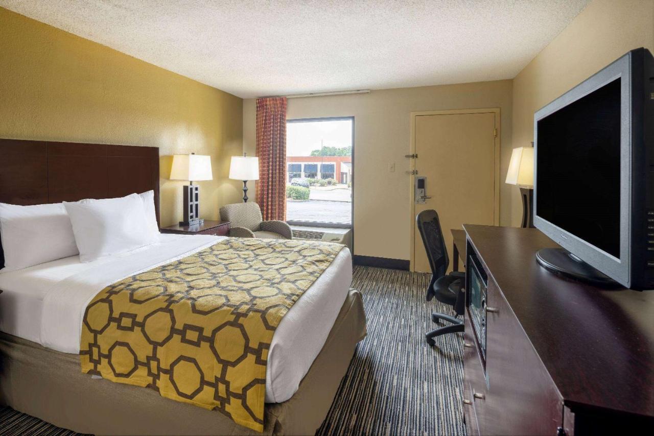 Baymont By Wyndham Columbus Ga Hotel Eksteriør billede